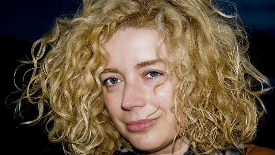 ESTHER (NOVIEMBRE, 2009)