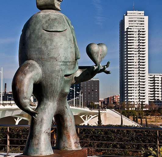 LIBROS EN LA CABEZA, CORAZÓN EN LA MANO