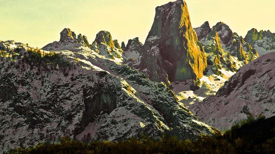 SURREALISMO EN PICOS DE EUROPA