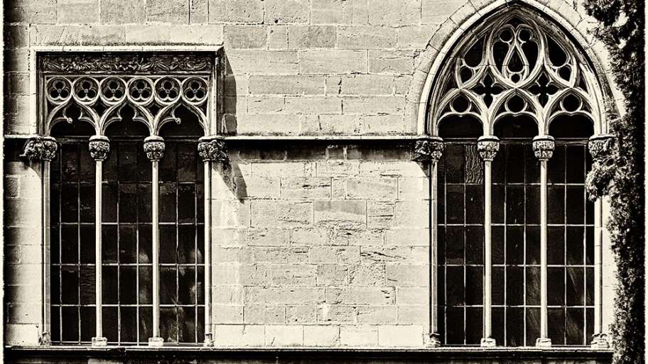 VENTANAS DISÍMILES (MONASTERIO DE POBLET)