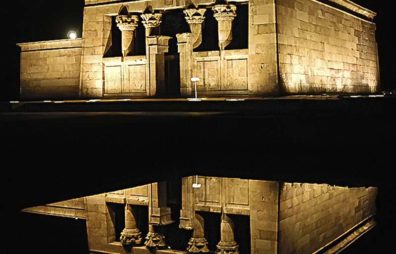 TEMPLO DE DEBOD