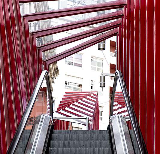 SIMETRÍAS ASIMÉTRICAS