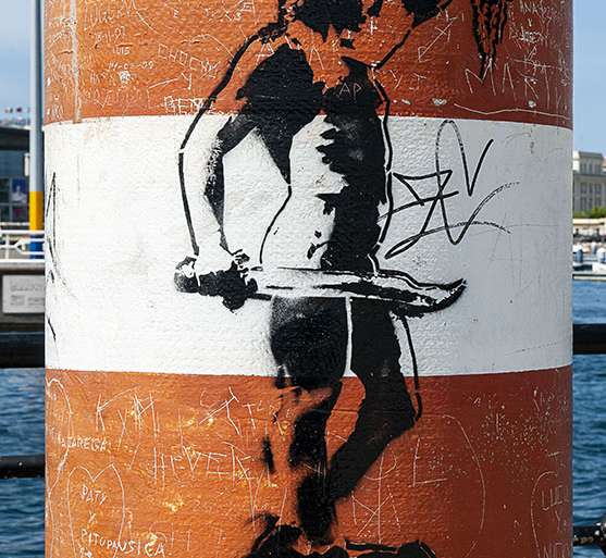 PINTADA CON CONOCIMIENTOS DE Hª DEL ARTE