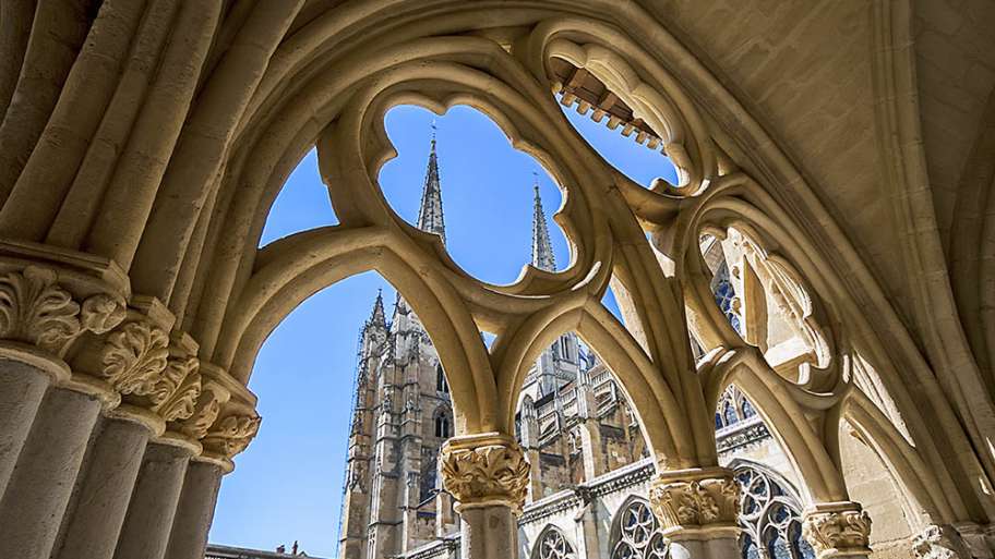 CATEDRAL DE BAYONA (DESDE SU  CLAUSTRO)