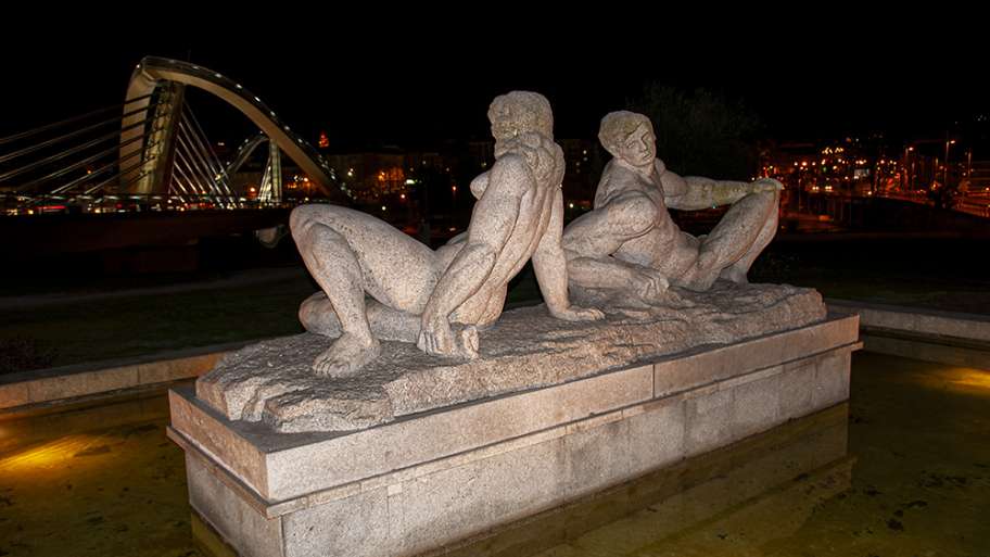 PÍRAMO Y TISBE SE AMAN ETERNAMENTE EN ORENSE