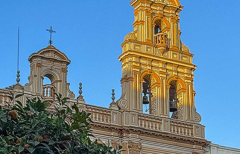 ESPADAÑA DE LA “TORRE” SUR (CATEDRAL DE LA MERCED, HUELVA)