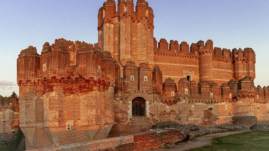 CASTILLO DE COCA, AL ATARDECER