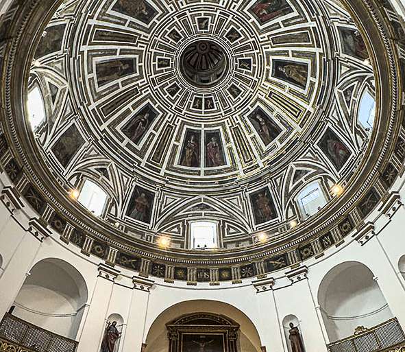 CÚPULA BARROCA DEL SANTO CRISTO DE LA SALUD