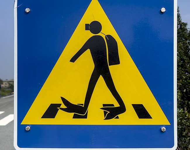 ¡OJO, BUCEADORES CAMINANDO! (ISLANDIA-16)