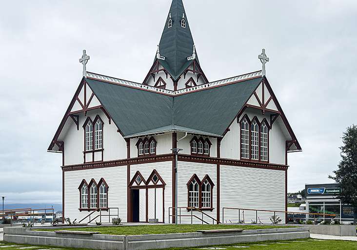 IGLESIA DE HÚSAVIK (ISLANDIA-23)