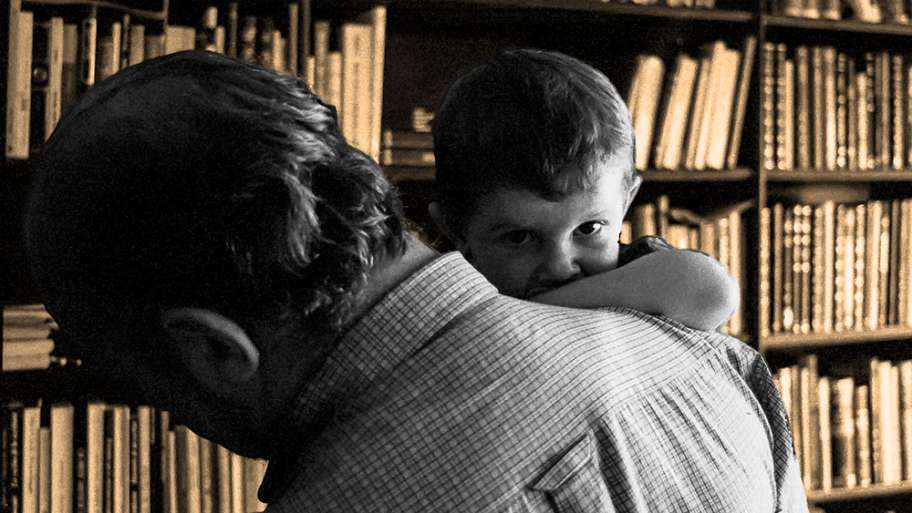 LA MIRADA DEL HEREDERO